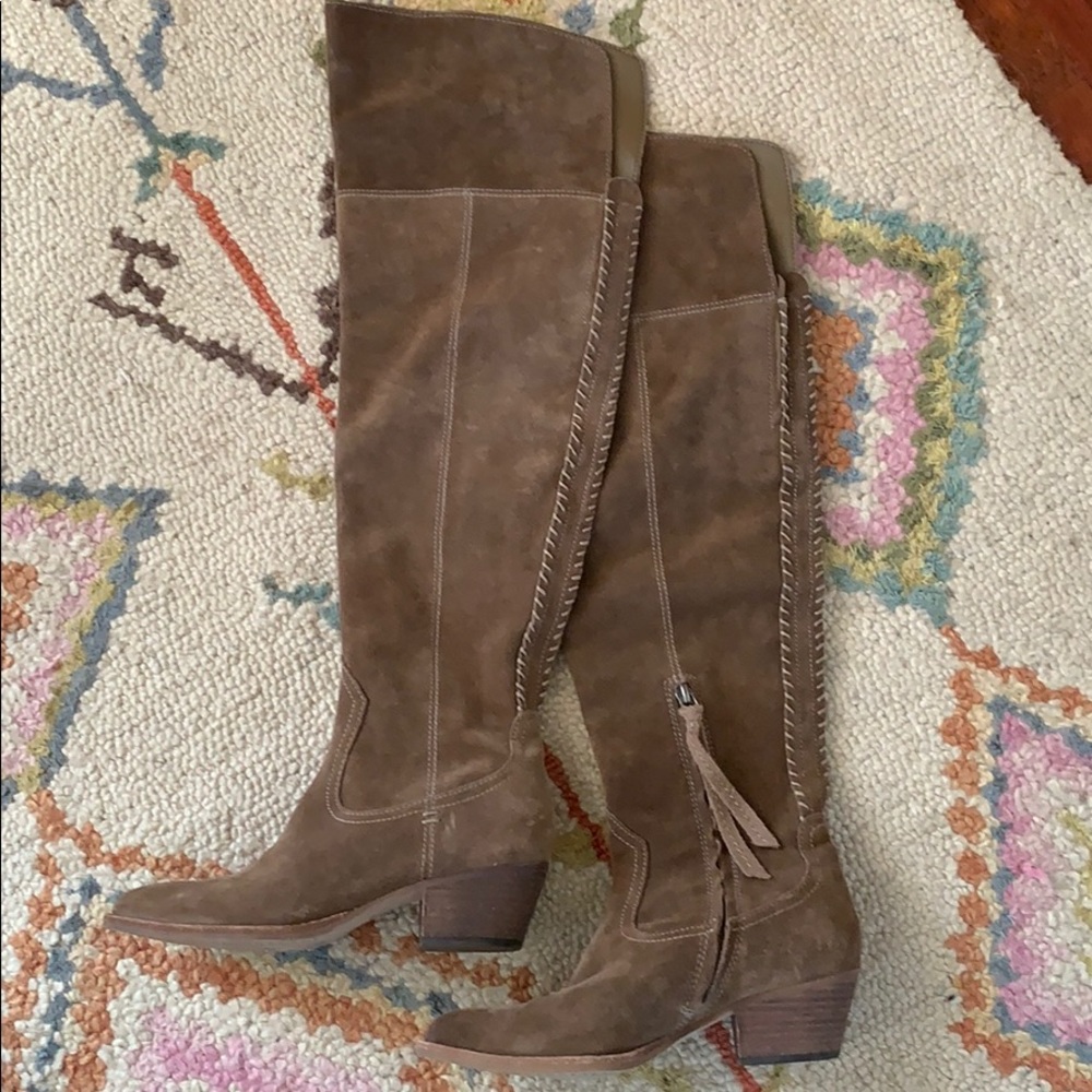 Dolce Vita Over the Knee Suede Heeled Boots size 7